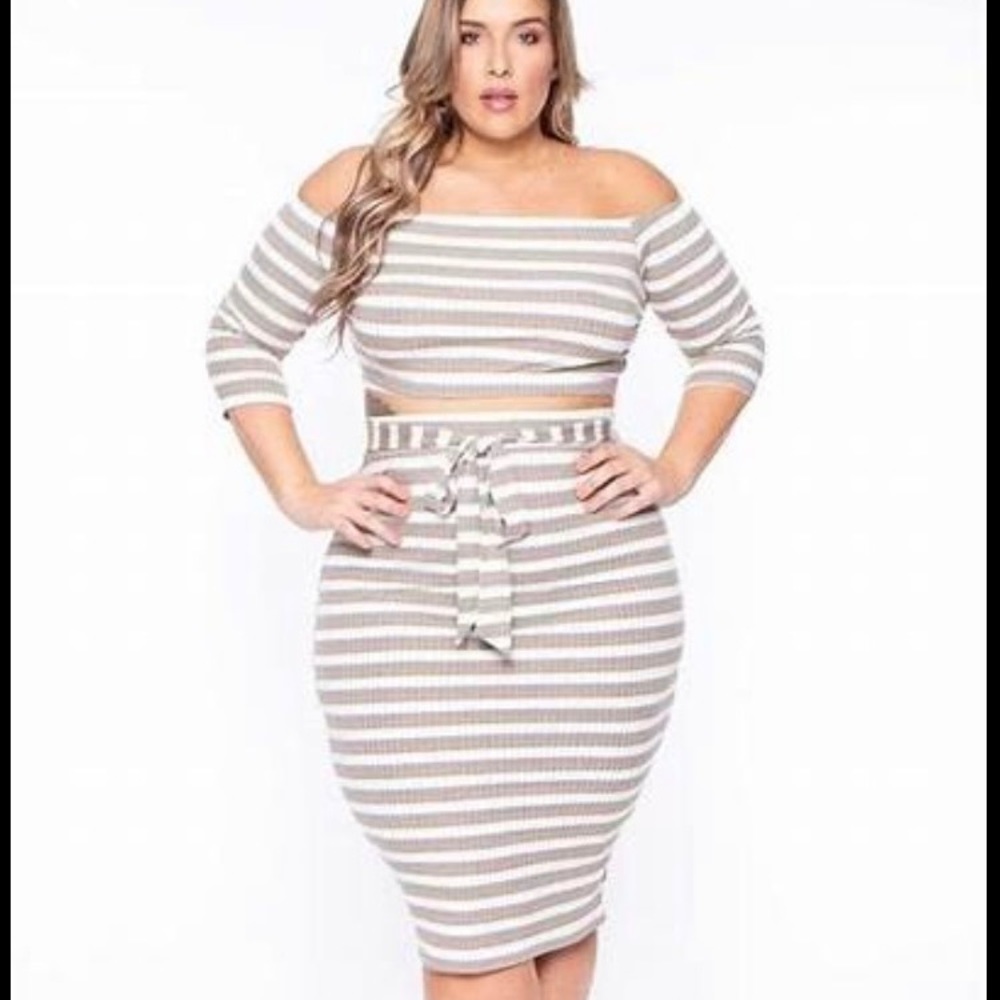 NWOT Two piece Matching Skirt Set